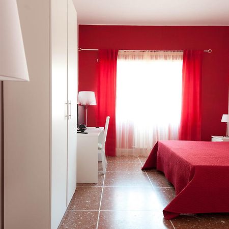 Parco Delle Valli Rome Room photo